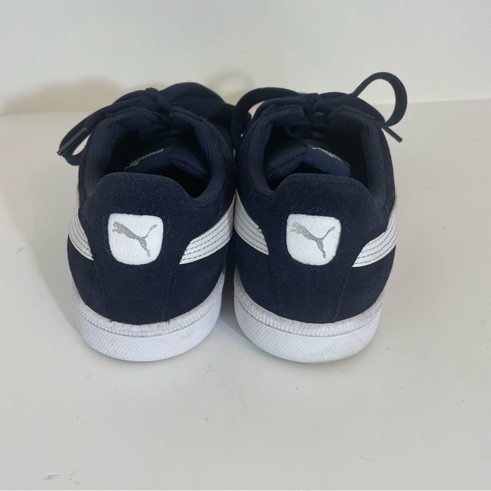 Puma Navy Blue & White Suede Sneakers Men’s Size 9 - Picture 2 of 7